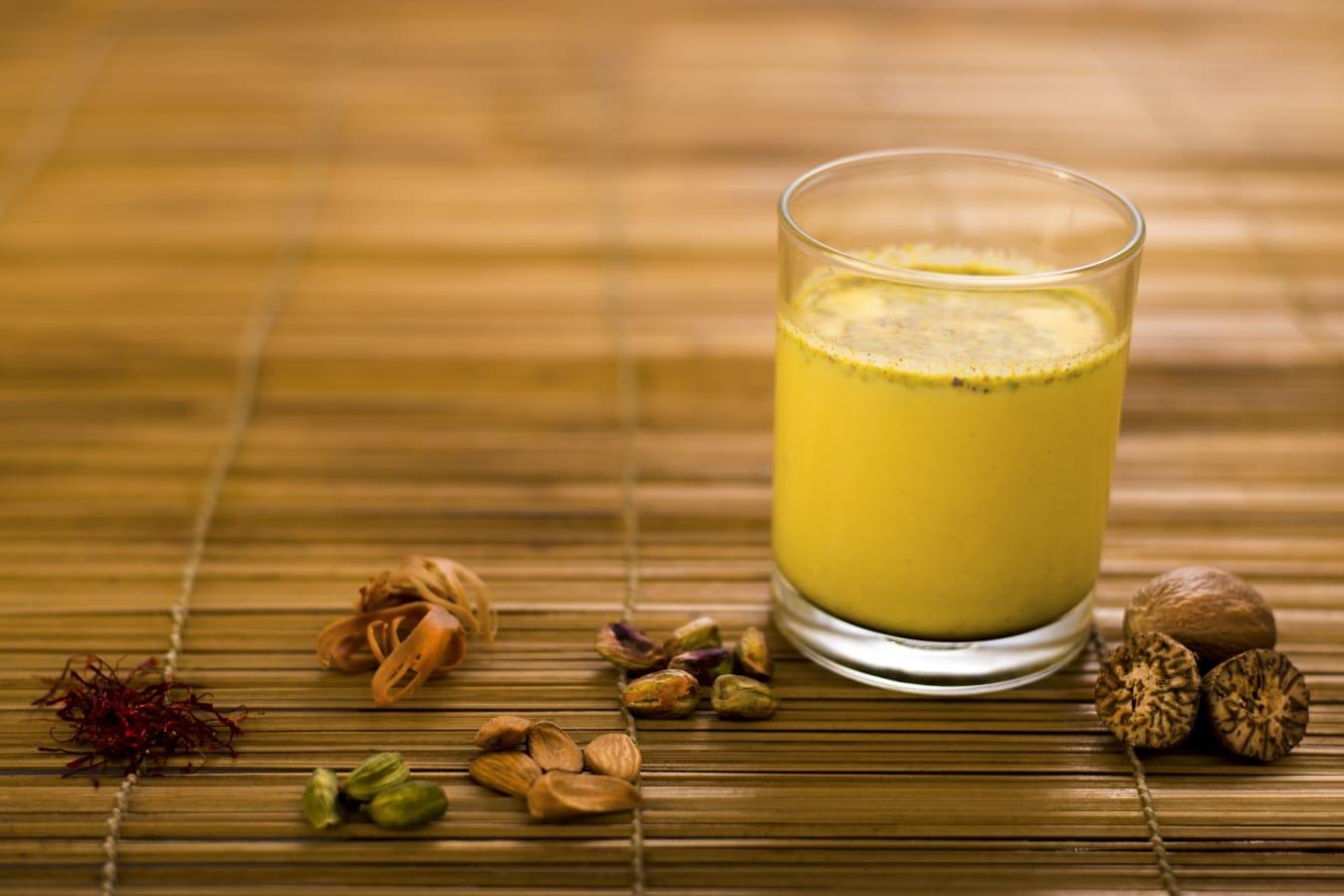 Traditional Pistachio Saffron Drink Mix
